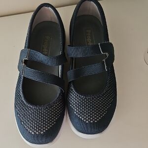 PROPET NAVY TRAVEL WALKER EVD MARY JANE SNEAKERS sz 5